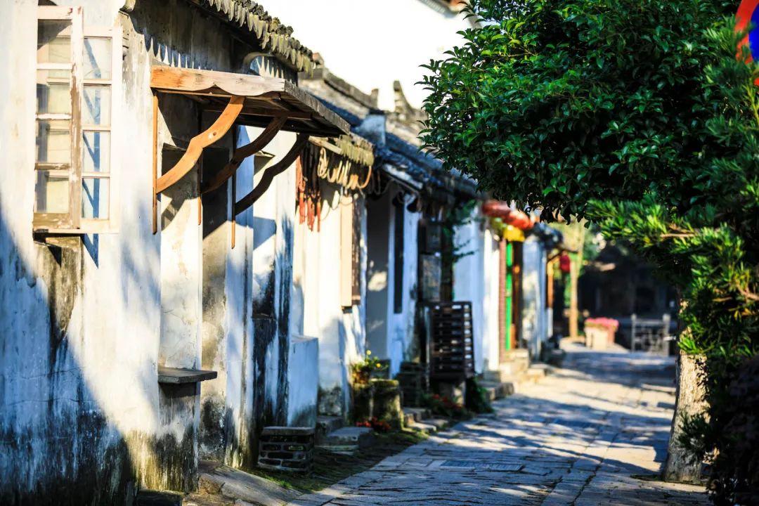 “呼朋唤友来黄山”抖音短视频大赛火热开启!